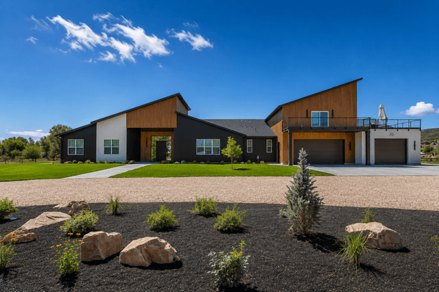 Black Moose Retreat